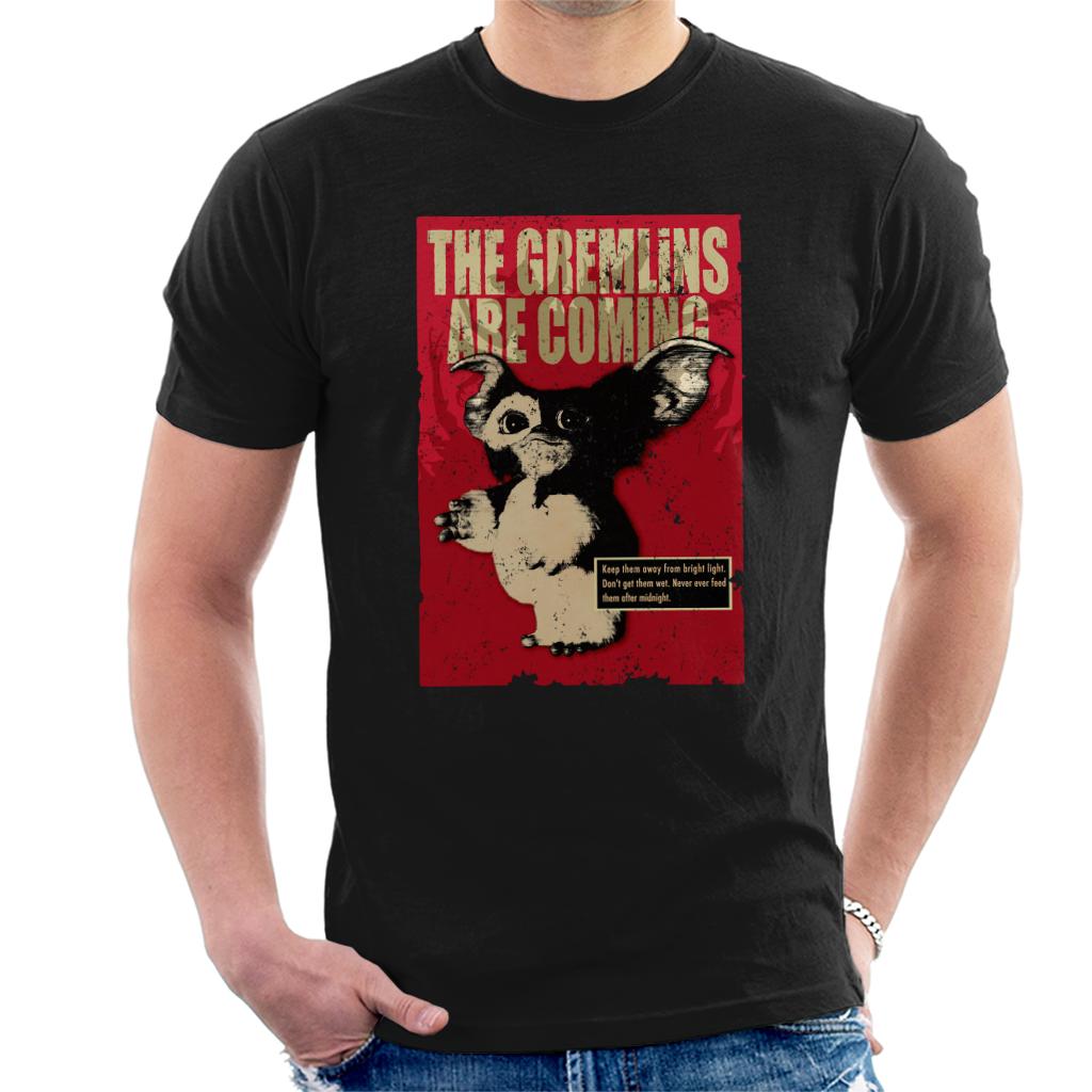 Gremlins Gizmo They Are Coming Men's T-Shirt product image 1