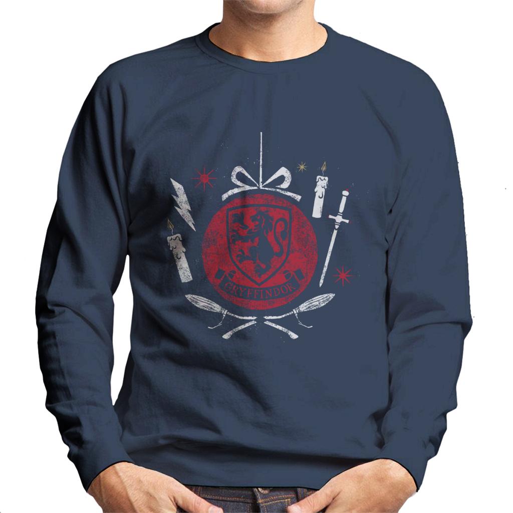 Harry Potter Christmas Gryffindor Bauble Men's Sweatshirt product image 4