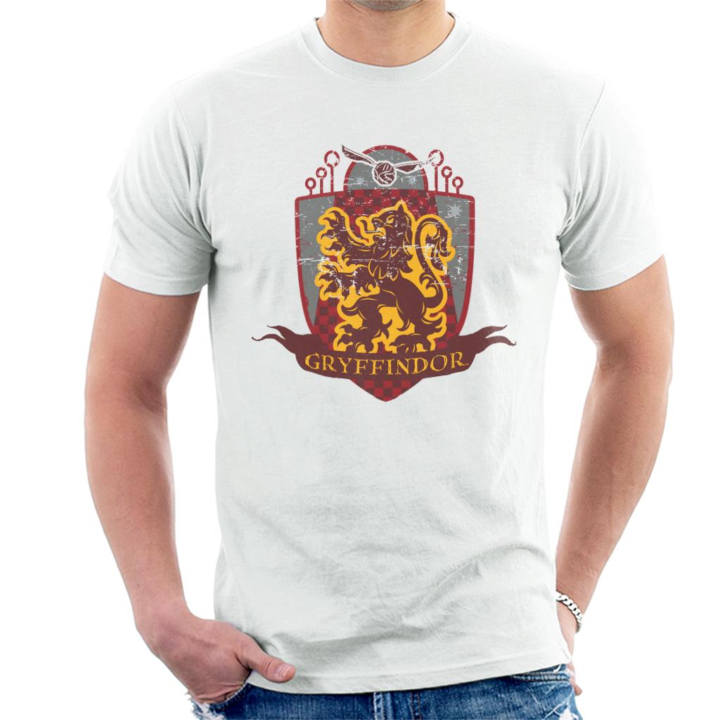 Harry Potter Gryffindor Quidditch Distressed Shield Men's product image 4